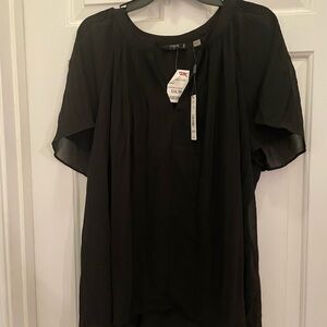 Tahari Black Short Sleeve Relaxed Blouse
